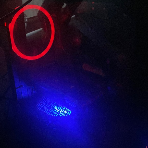 CLX - SET Gaming Desktop AMD Ryzen 5 3600 - 8GB Memory - NVIDIA GeForce GTX 1650 - Picture 1 of 1